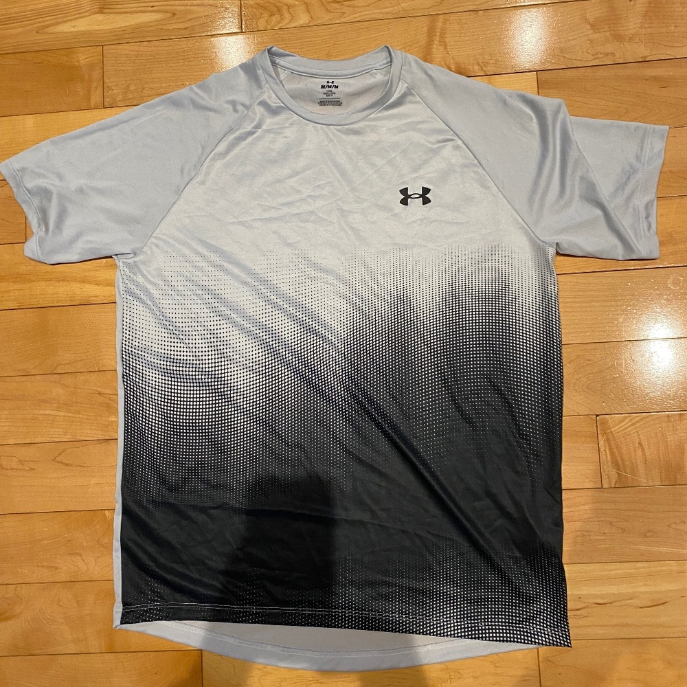 Men's Dri Fit - T shirt - Medium